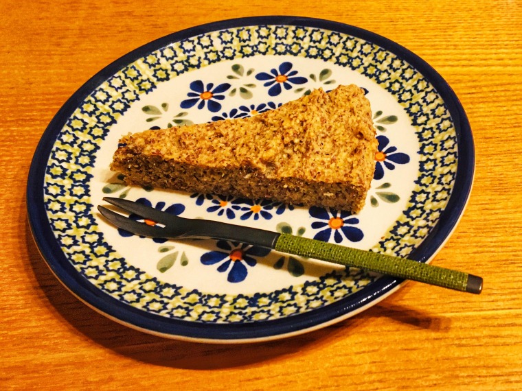 小麦粉を使わない アーモンドケーキのレシピ公開 愛されヨーコの満たされヨガ